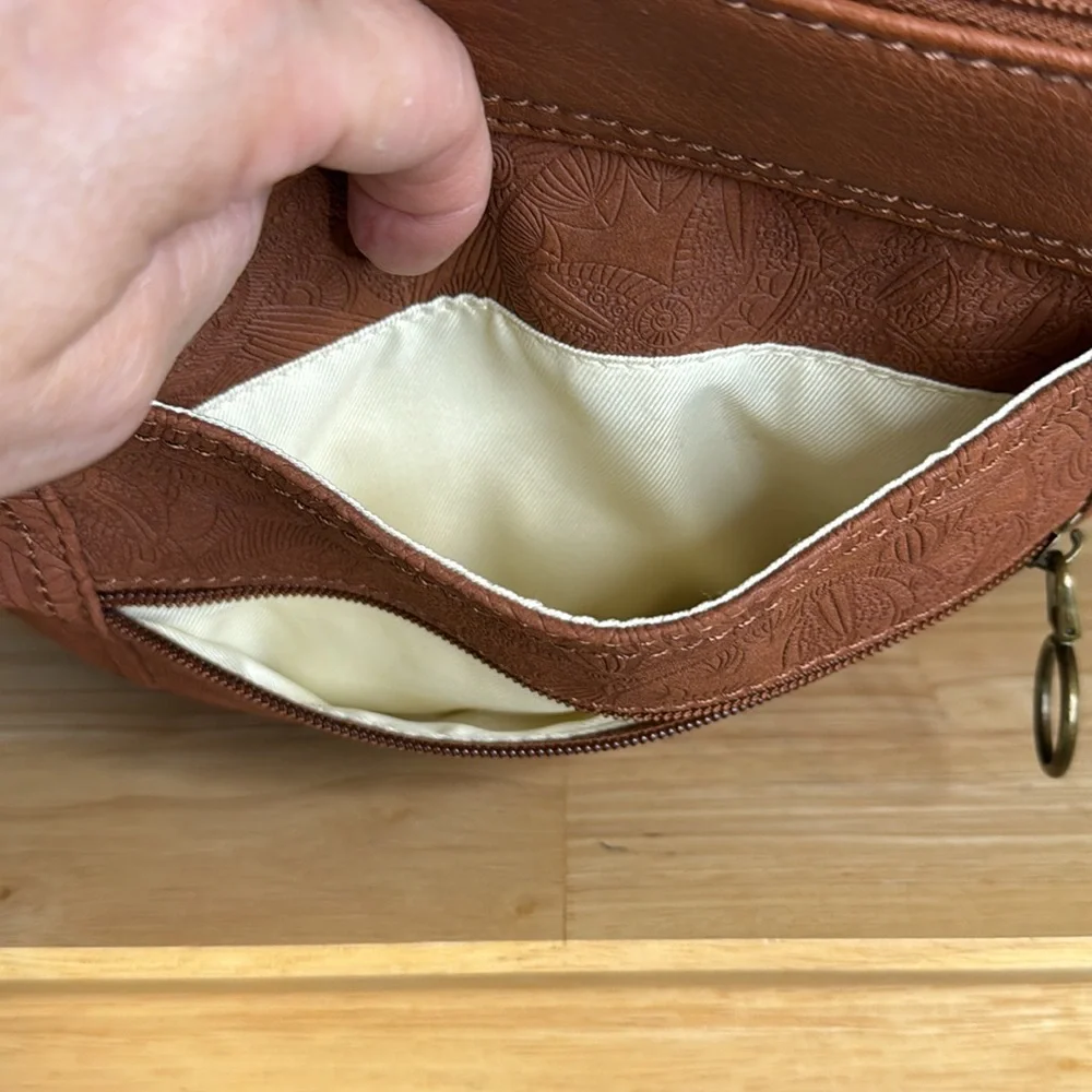 Brown‎ Sakroots Shoulder Bag